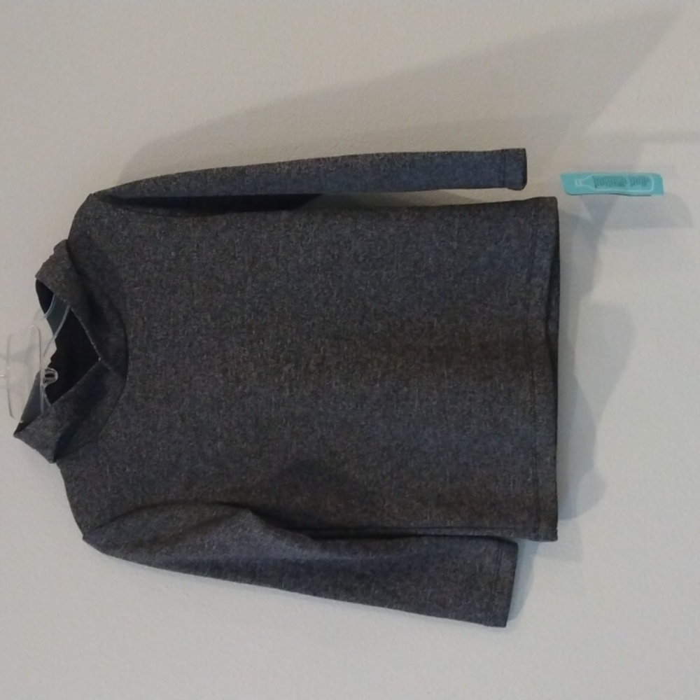 NWT Boys Athleisure Hoodie super soft recycled fabric in grey size 8.